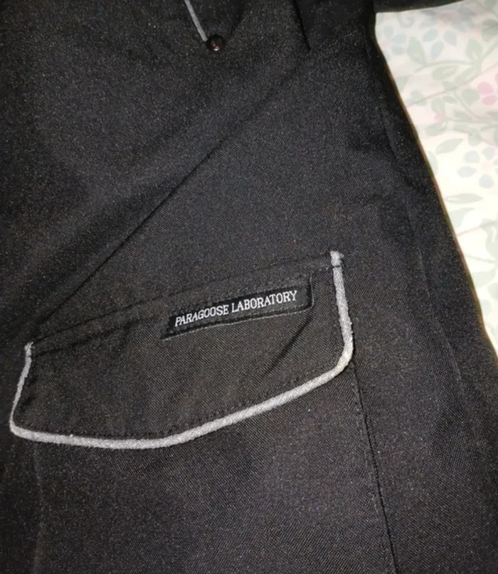 Parka noire à capuche - photo numéro 3