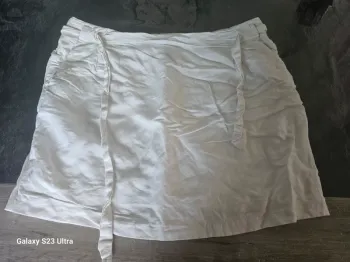 Mini jupe blanche camaïeu t46