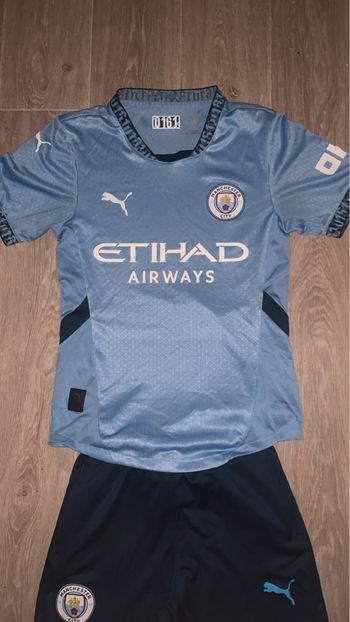 Ensemble Manchester City Puma