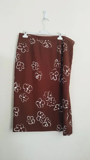 Jupe à fleurs - El corte Ingles - taille 44