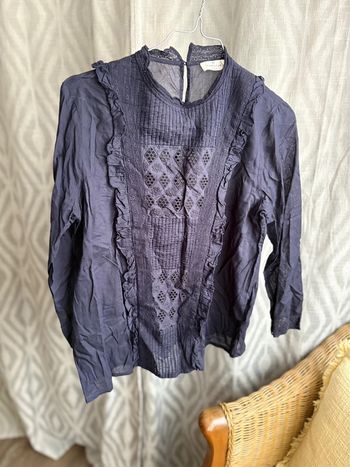 Haut Cyrillus Paris - bleu marine - assez fin - taille 38/M - neuf jamais porté