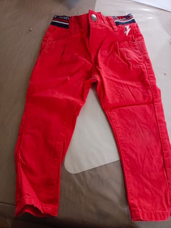 Pantalon rouge