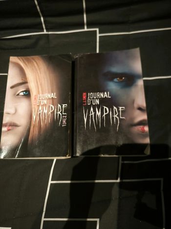 Livre journal d'un vampire 1 et 2