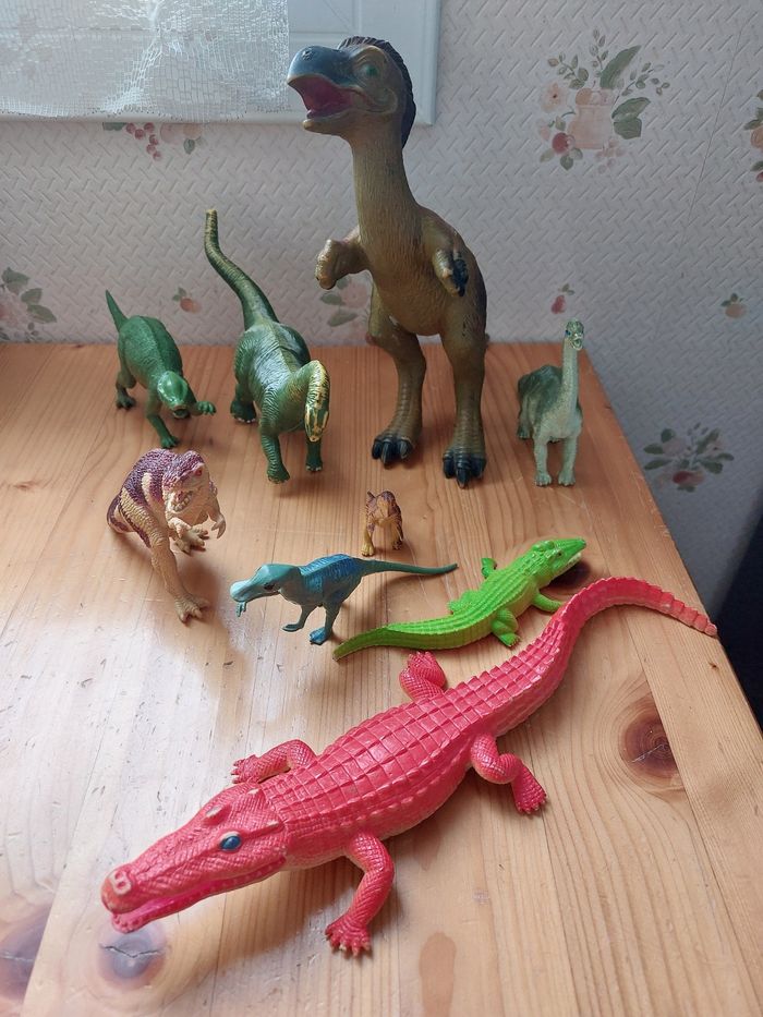 Lot dinosaures - photo numéro 4