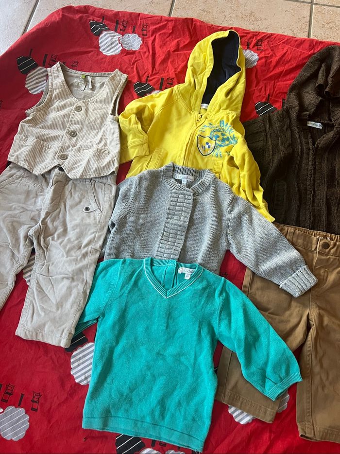 Lot de vêtements enfants 12 mois - photo numéro 3