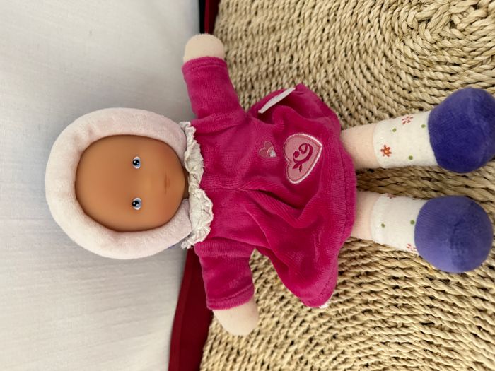 Poupée COROLLE doudou rose fushia