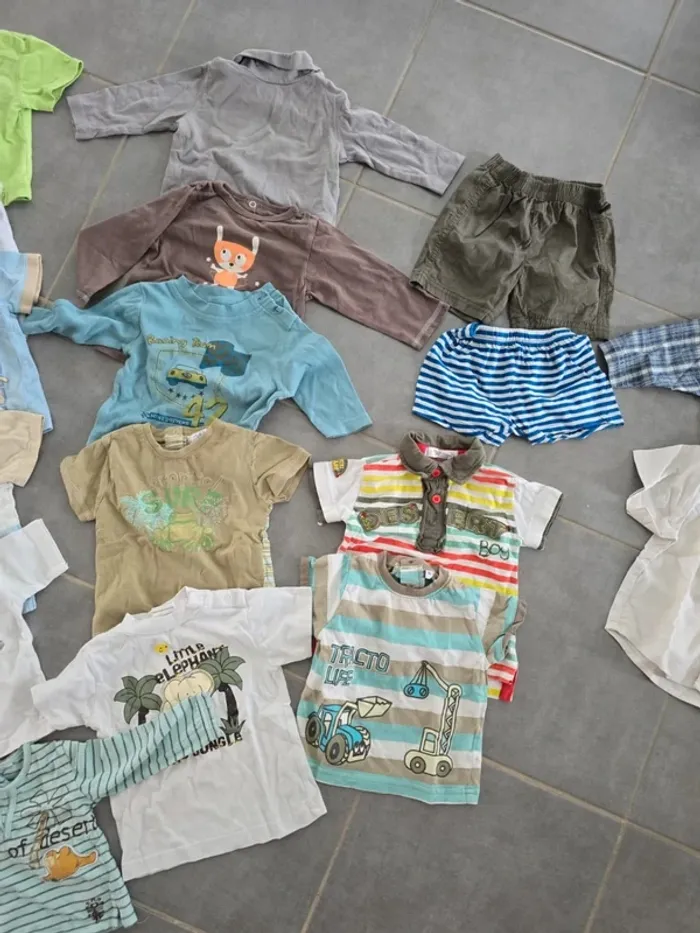 Gros lot vêtements 6 mois - photo numéro 3