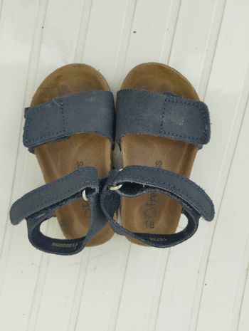 Sandalles freemouss taille 18