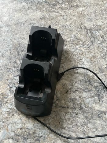 Chargeur pour batterie manette