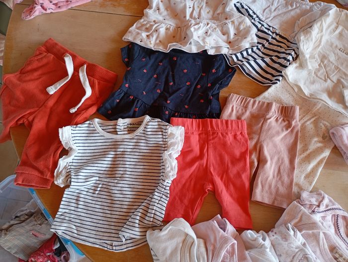 Lot vêtements bébé - photo numéro 2