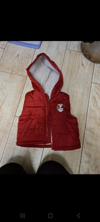 Blouson sans manches 74 cm 9/12 mois