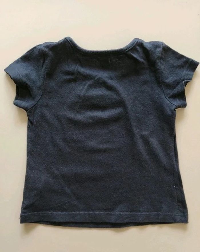 T-shirt pour bébé fille, couleur marine, taille 12 mois, de marque Tex. Très bon état. - photo numéro 3