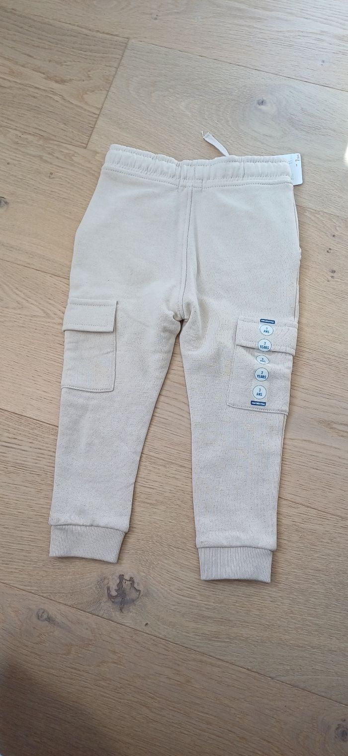 Pantalon jogging - photo numéro 2