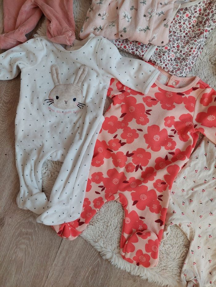 Lot de 7 pyjamas - photo numéro 3