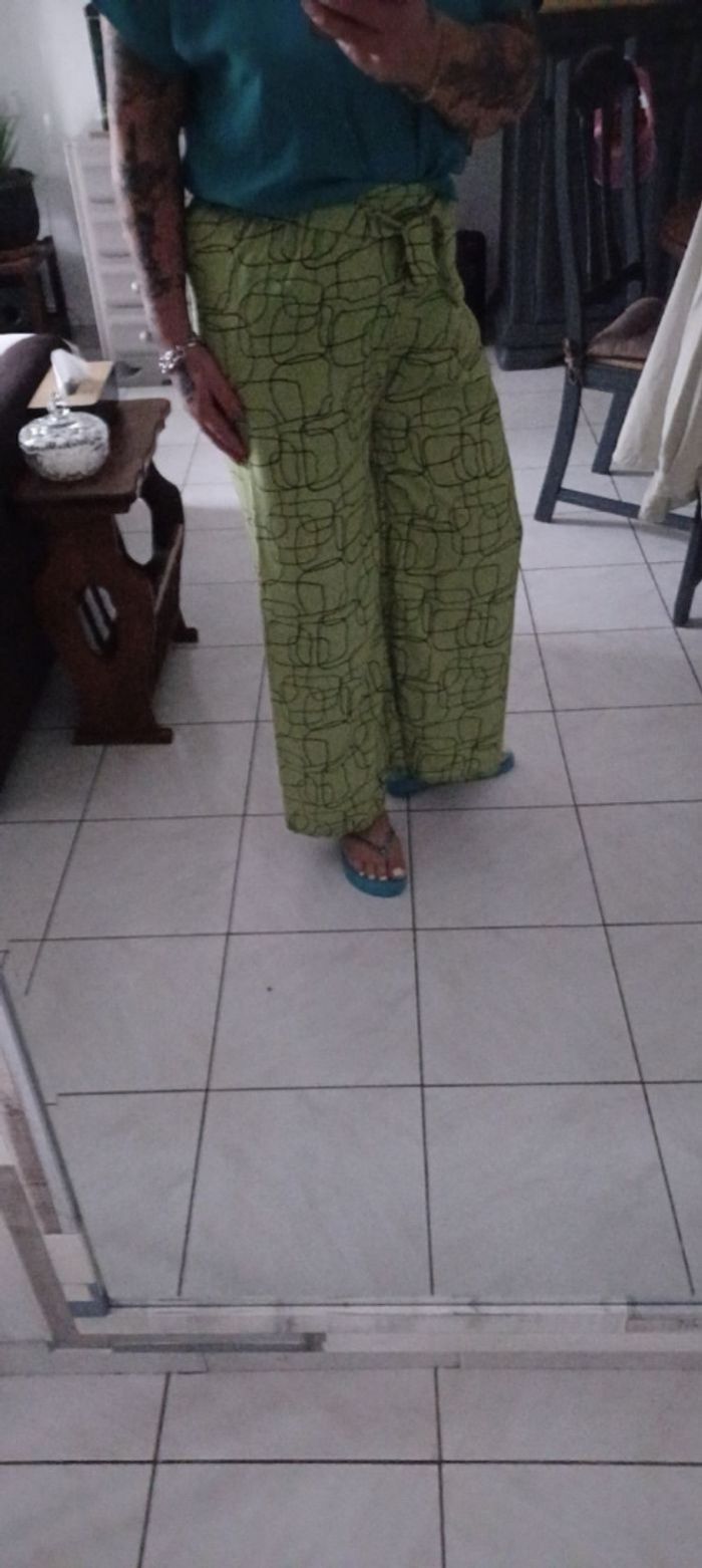 Pantalon jambes larges femme T U