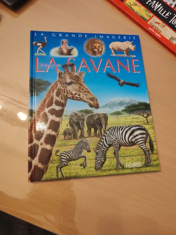 Livre Les animaux de la savane la grande imagerie