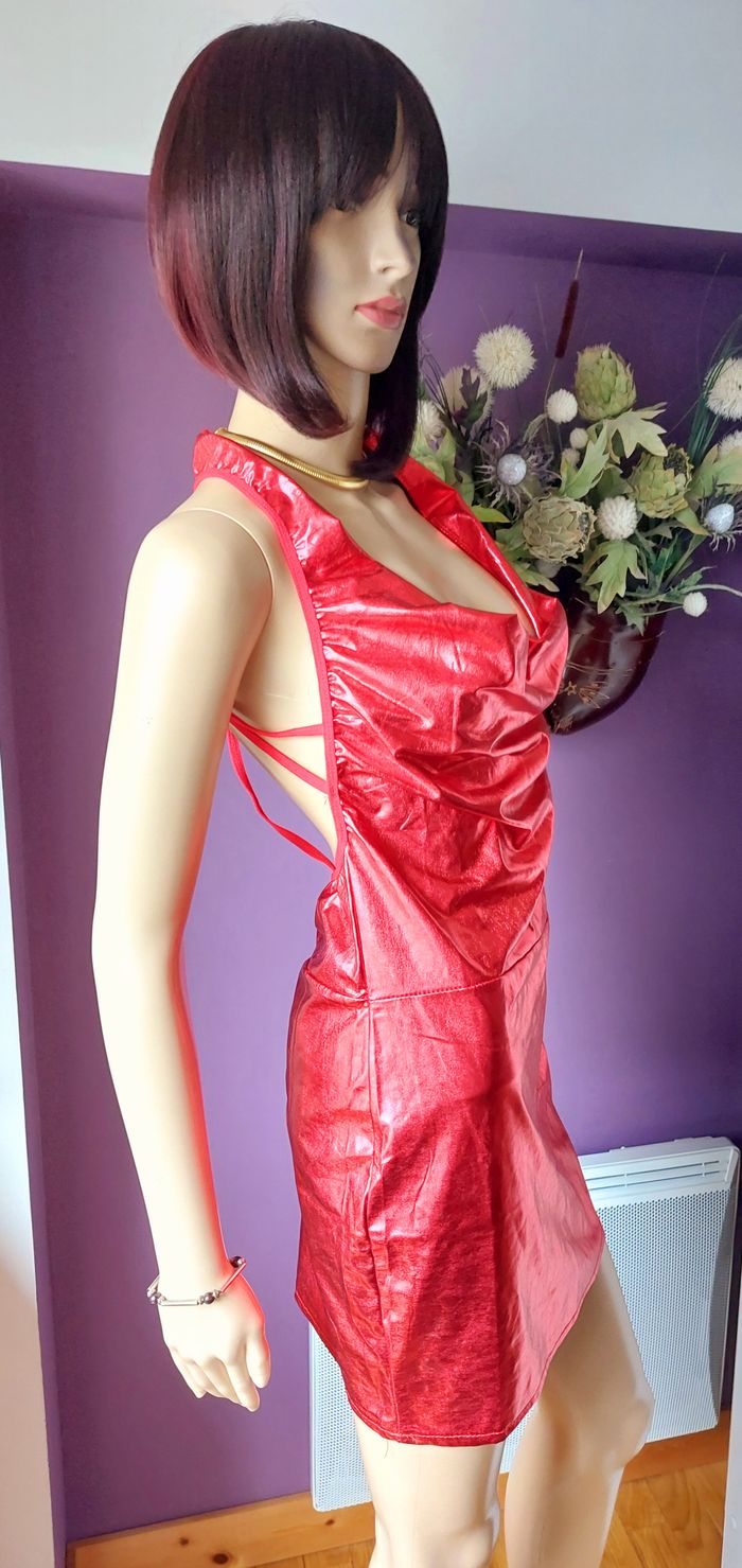 Robe dos nu rouge et argent métallisé, très glamour Taille L 40 - photo numéro 5