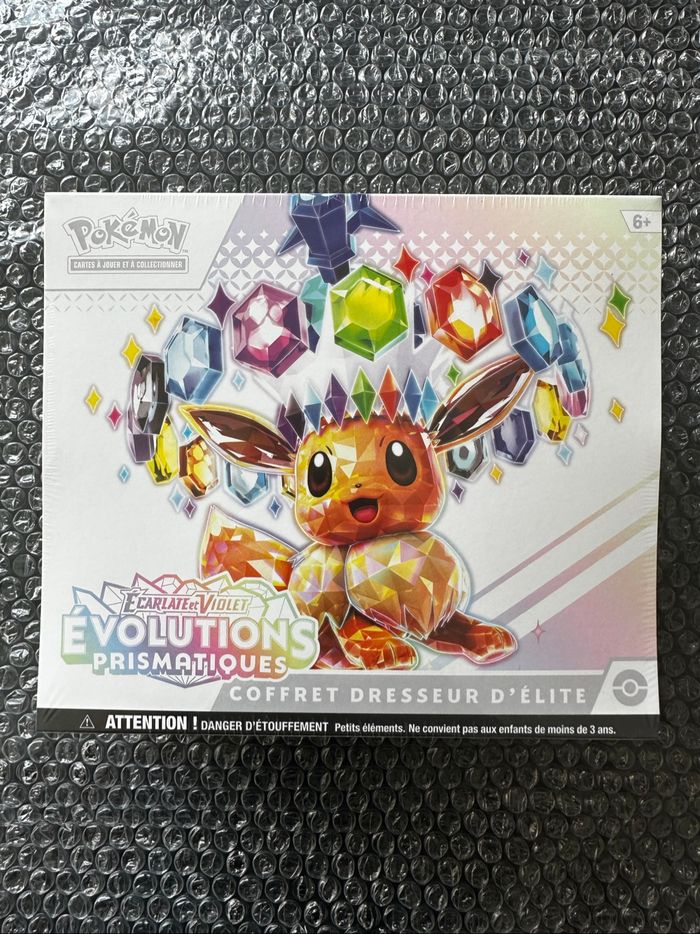 ETB Coffret dresseur d’élite - EV8.5 Évolutions Prismatiques