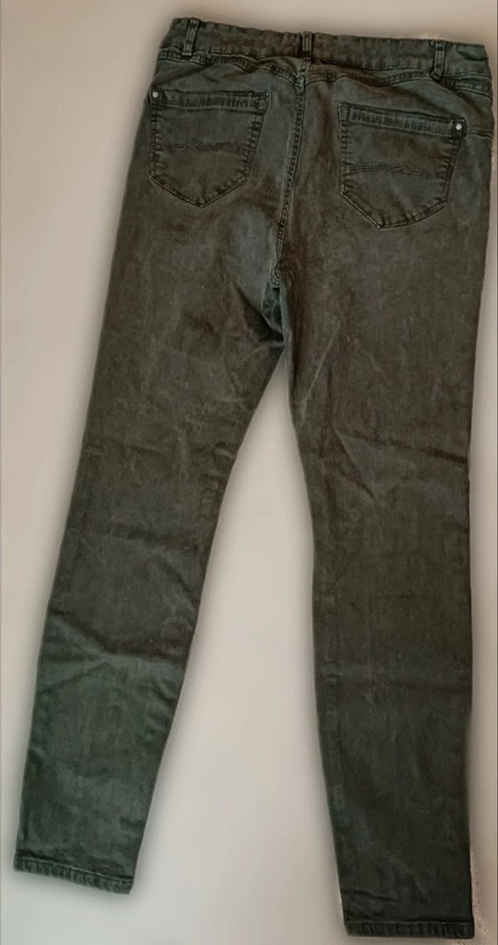 Pantalon yessica by C&A t. 42 - photo numéro 2
