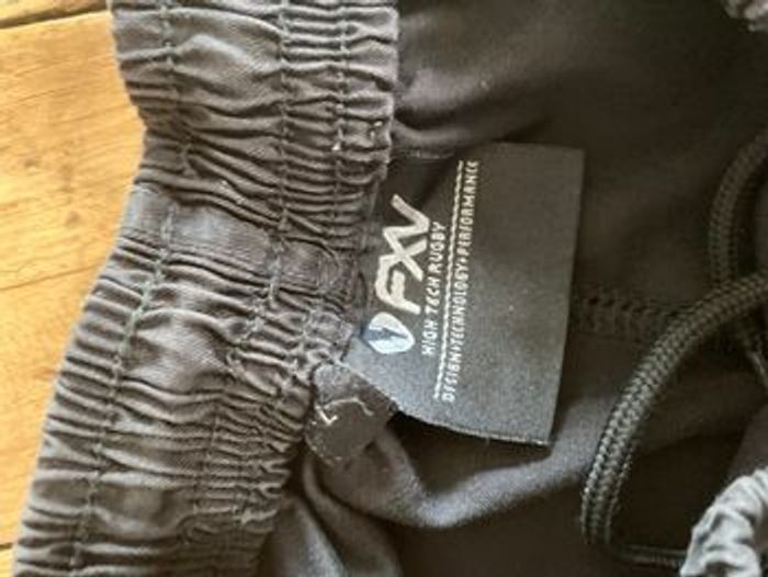 shorts de rugby FXV taille L club le grand Quevilly - photo numéro 7