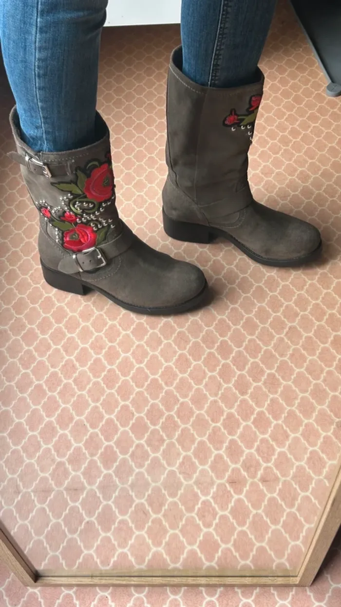 Bottines San Marina Fluorine / Cuir velour Marron Kaki - photo numéro 3