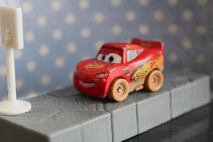 Disney Pixar cars mini racer Flash Mc Queen