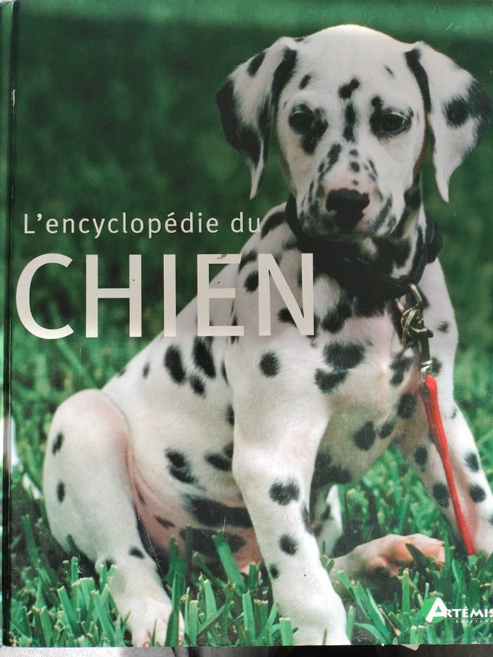 Livre encyclopédie du chien