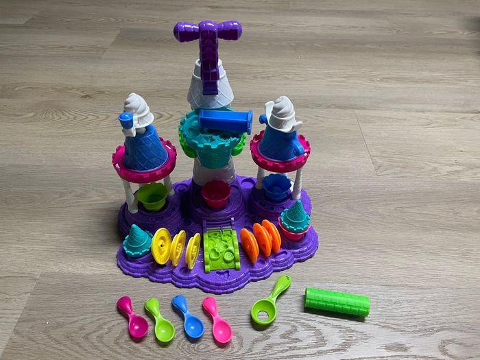 Royaume des glaces play doh
