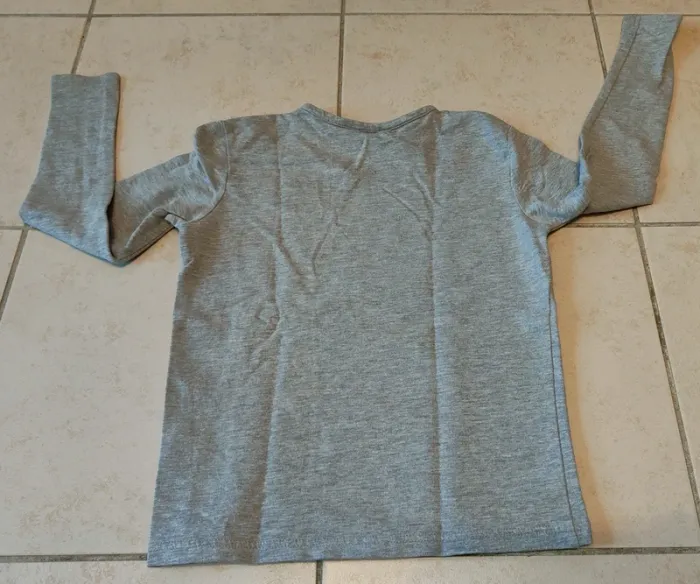 Tee-shirt manches longues épais gris Pepperts taille 10/12 ans - photo numéro 4