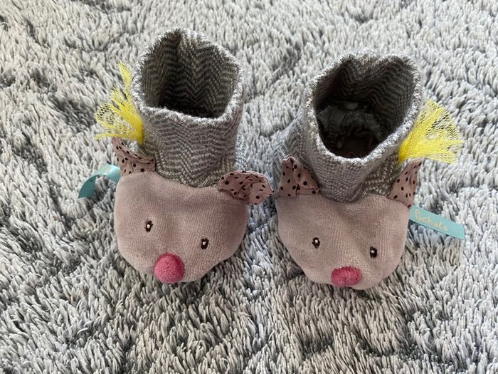 Chaussons les Pachats Moulin Roty - taille environ 15 / 16 - photo numéro 2