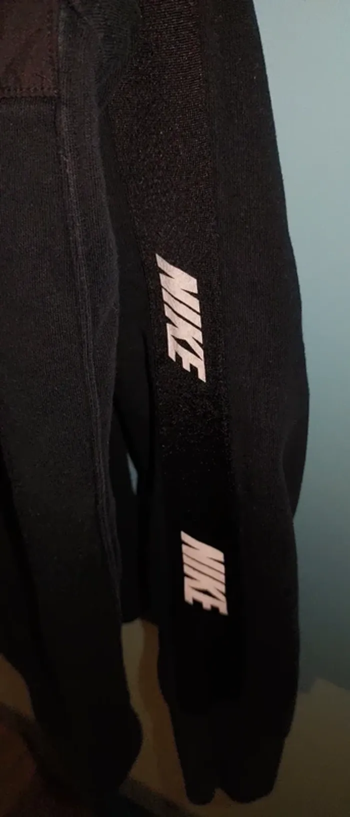 Pull sweat - photo numéro 12