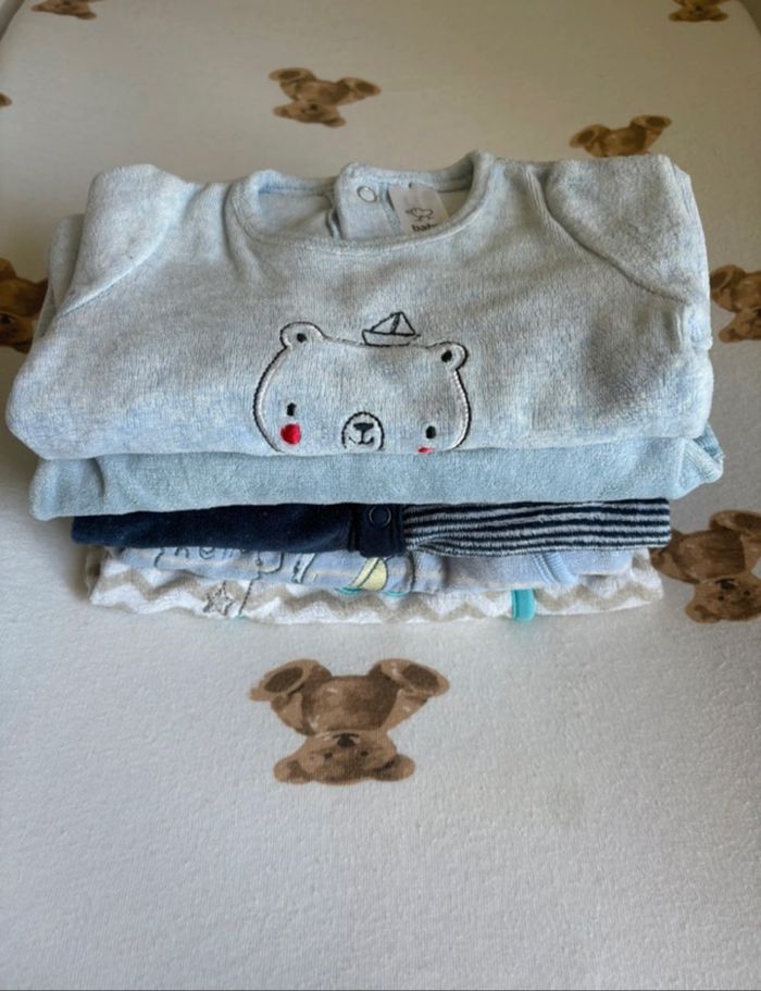 Pyjamas