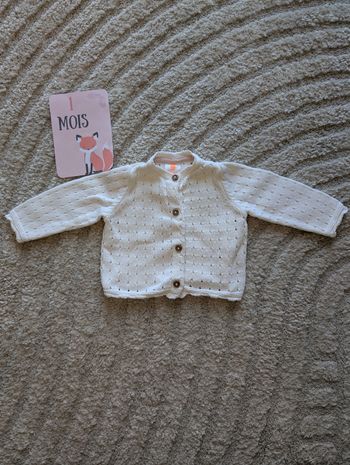 Gilet écru, léger, bébé fille 1 mois, Hema