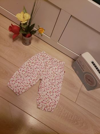 Pantalon 🎀 Super U 6 mois 1€