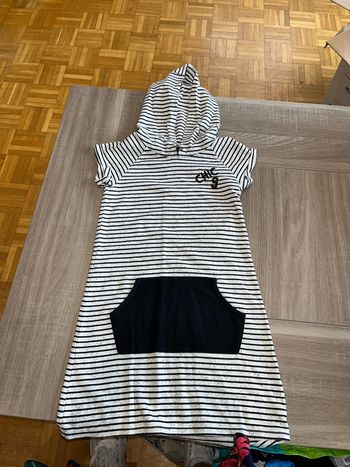 Robe été capuche 10 ans
