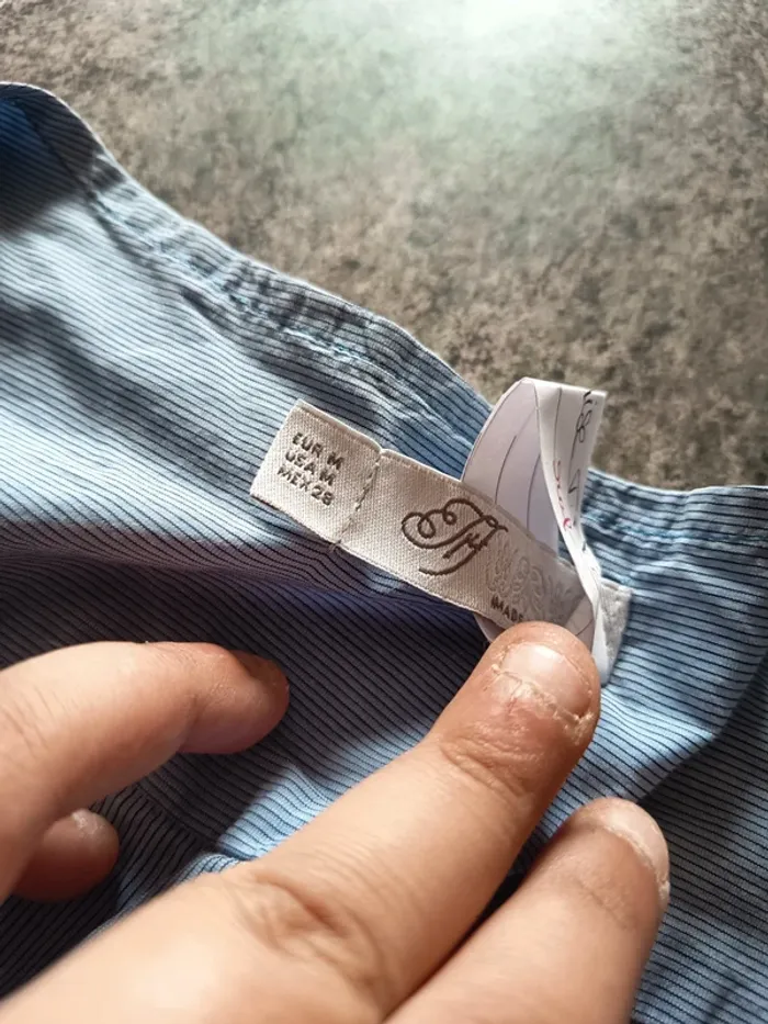 Chemise taille M sans marque - photo numéro 2