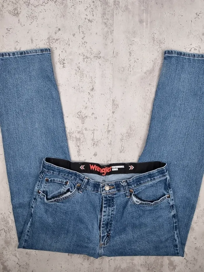 Jean Wrangler bleu – Taille 36x30 US / 46 FR Homme (mesures en photos) - photo numéro 2