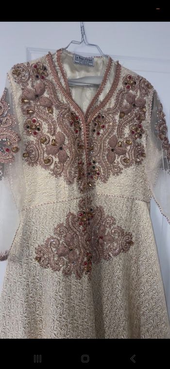 Robe Broccard