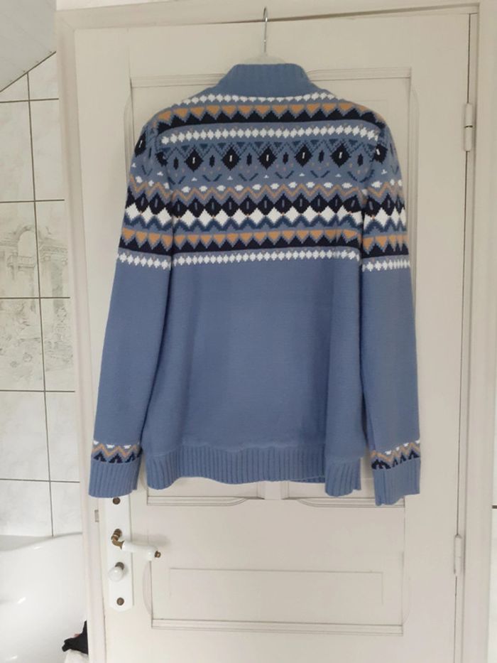 Cardigan façon Tricot blanche porte - photo numéro 4