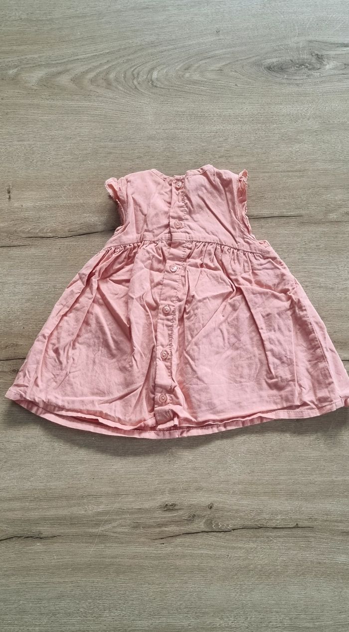 Robe Kiabi 3 mois - photo numéro 2