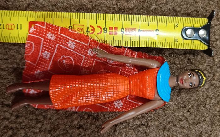 Mini barbie Kenyan doll - macdonald 1995 - photo numéro 5