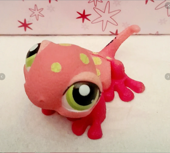 Figurine Littlest Pet Shop Salamandre rose à pois vert