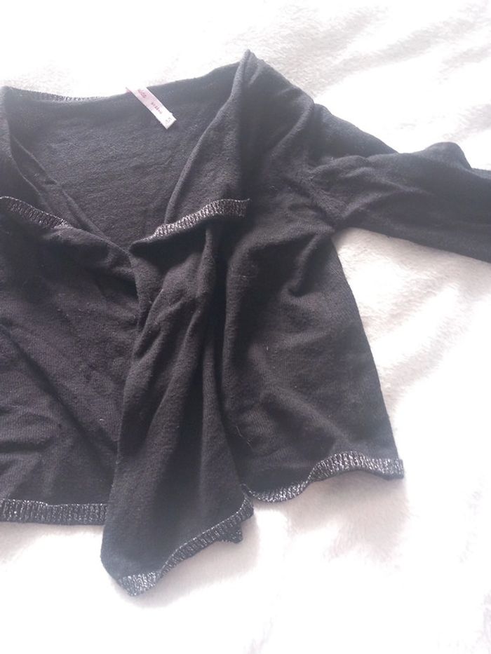 Gilet noir 4 ans - photo numéro 2
