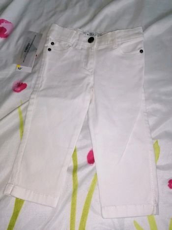 Pantalon neuf 3 ans
