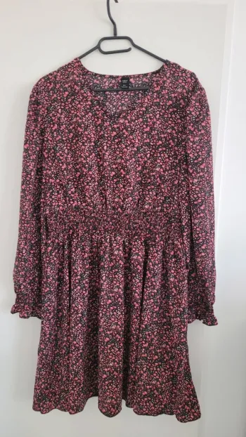 Robe noire fleurie - 0XL