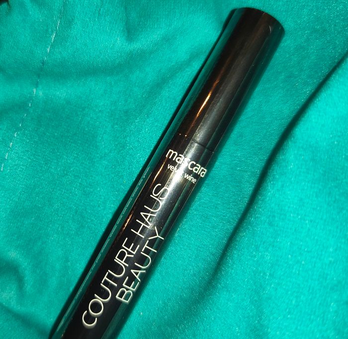 Mascara bordeaux velours - photo numéro 2