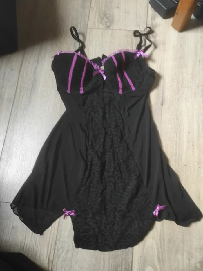 Nuisette sexy taille 36 90B