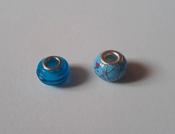 Charms perles bleu