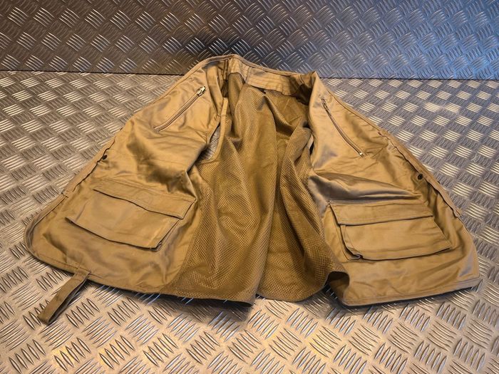 veste gilet sans manche reporter 14 poches coyote mil-tec 10701104 taille s neuf - photo numéro 3
