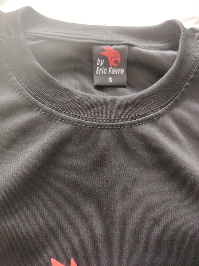 Tee-shirt sport Éric Favre taille S - photo numéro 3